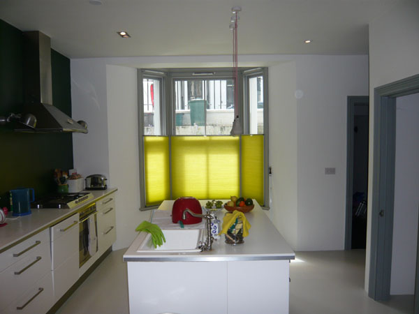 Bottom Up Luxaflex Duette Blinds For A Colourful Kitchen