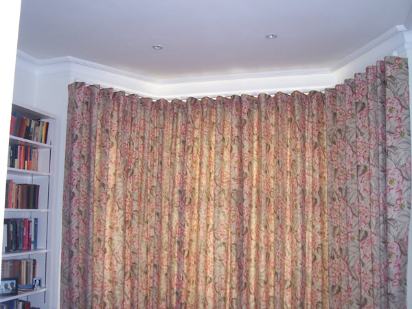 wave system curtains on Silent Gliss Metropole
