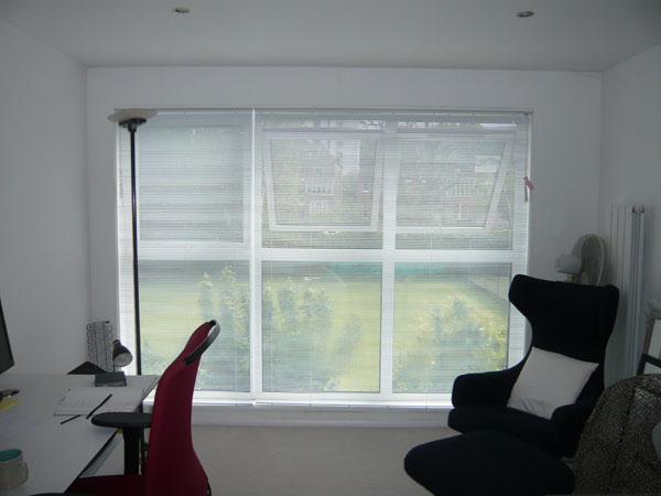15mm Aluminium Venetian Blinds with Uniwands installed in Highgate , North London 3