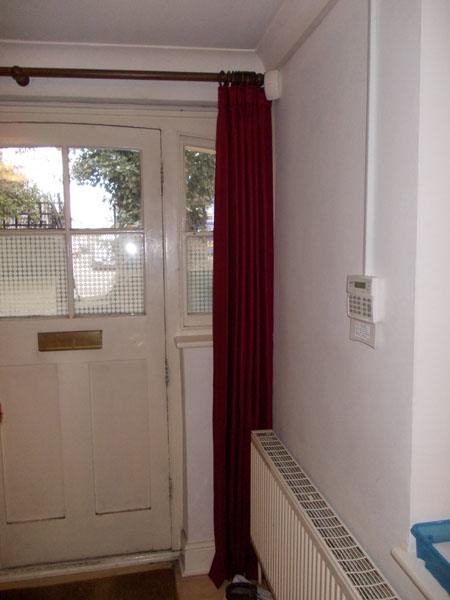 interlined wave style curtain stacked back