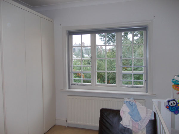 Luxaflex Duette blackout blind with smartcord and side channels