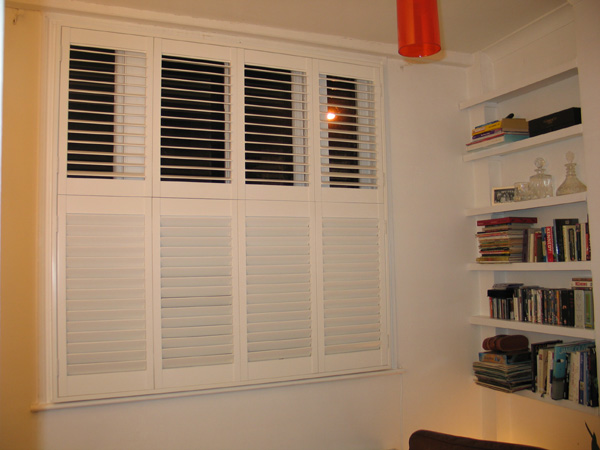 Tier on tier shutters with 63mm louvres and hidden tilt rod