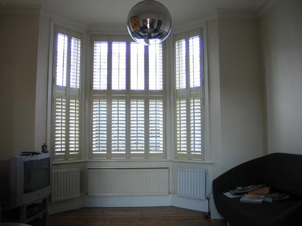 Pearl shutters 47mm louvres, tier on tier 