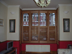 oiled cedar with 63mm louvres Archway