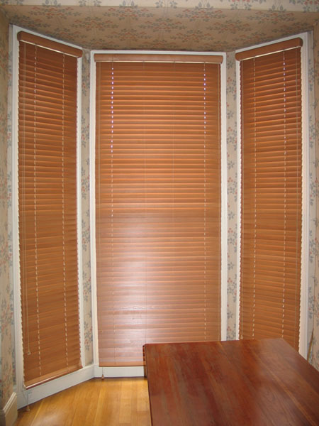 Natural Cedarwood venetian blinds installed in Camden, North London